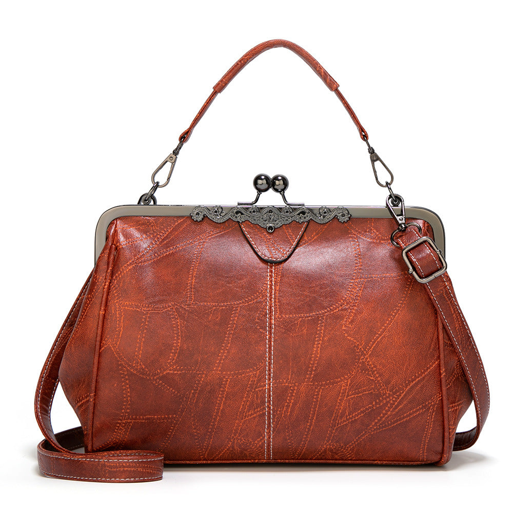 Vintage Leather Shoulder Bag — Timeless Style, Everyday Luxury