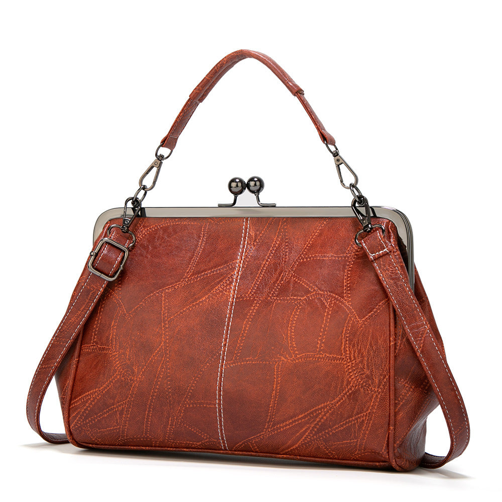 Vintage Leather Shoulder Bag — Timeless Style, Everyday Luxury