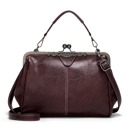 Vintage Leather Shoulder Bag — Timeless Style, Everyday Luxury