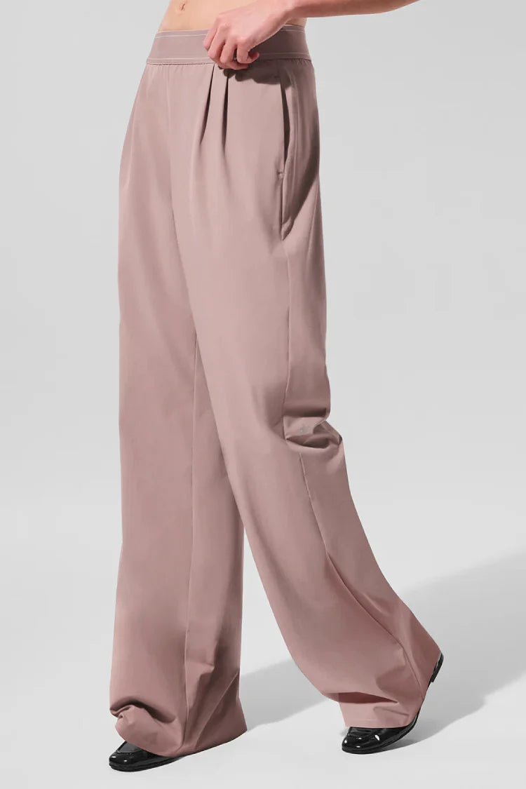 Suit Up Trouser (Regular Fit) – Tailored Comfort for Everyday Style