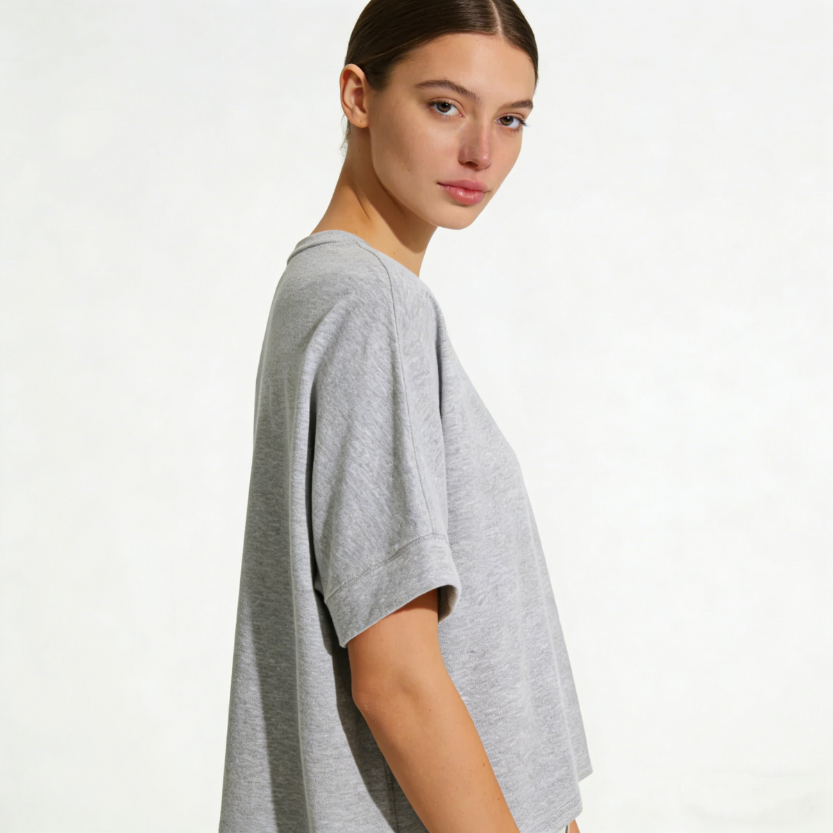 Women’s Oversized Basic Tee – Loose Fit Soft Comfortable Everyday Top
