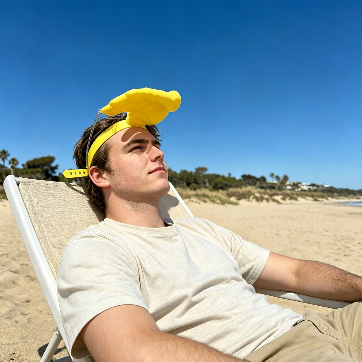🖐️ Fun Palm-Shaped Sun Hat – Give the Sun a High-Five