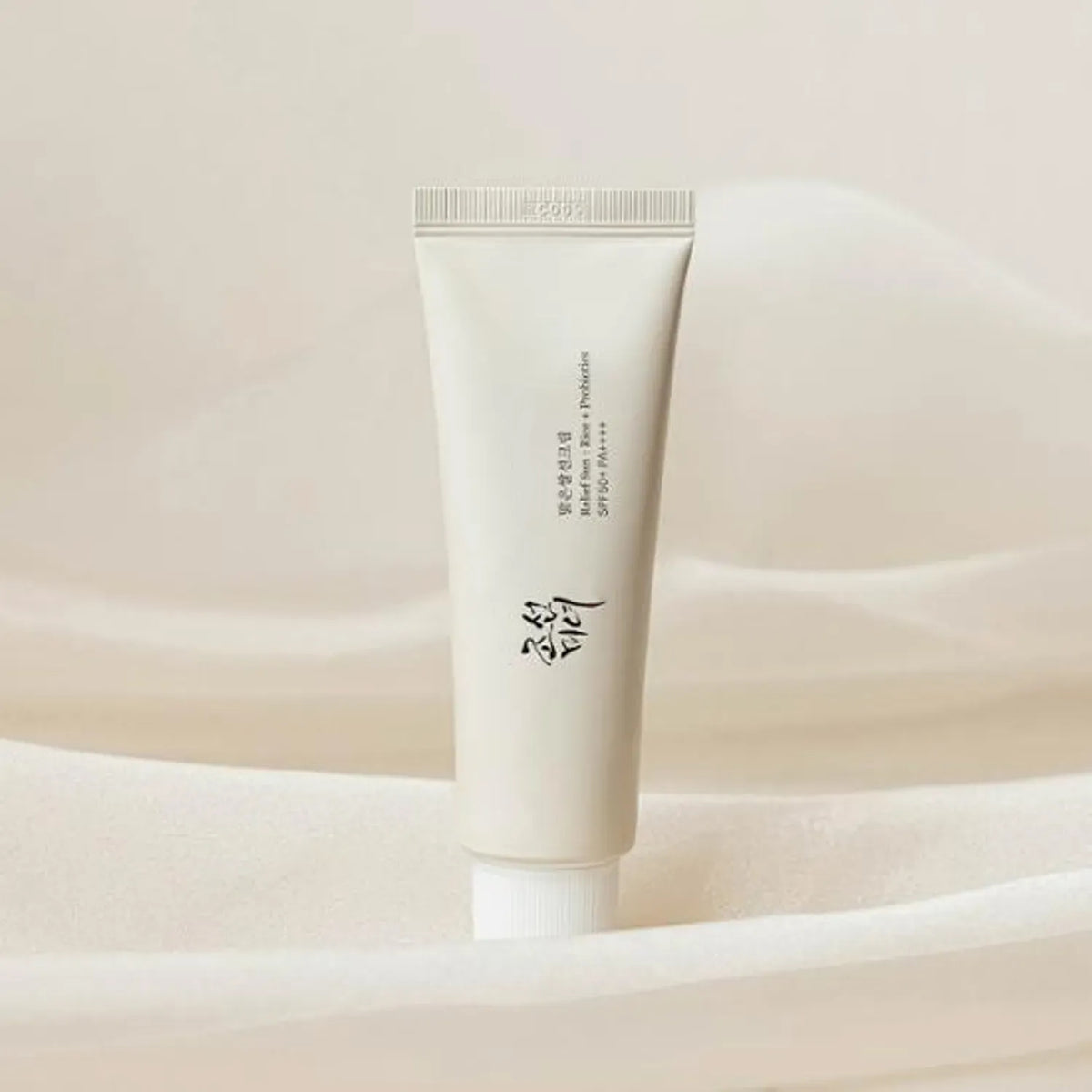 Rice Probiotic Glow Sunscreen SPF50 PA++++ Hydrating UV Protection