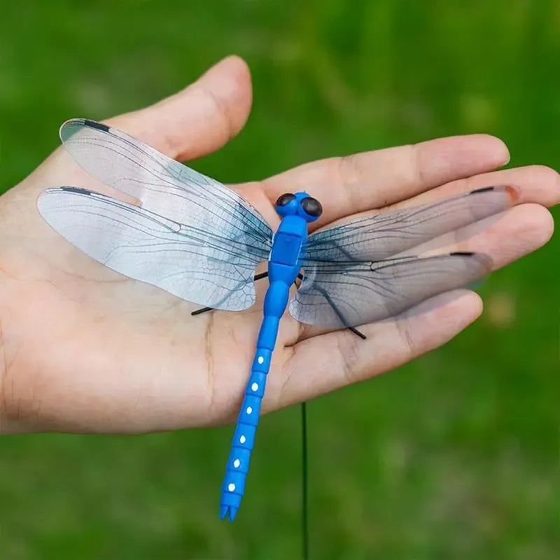 3D Dragonfly Clip – Garden Decor & Natural Fly Deterrent